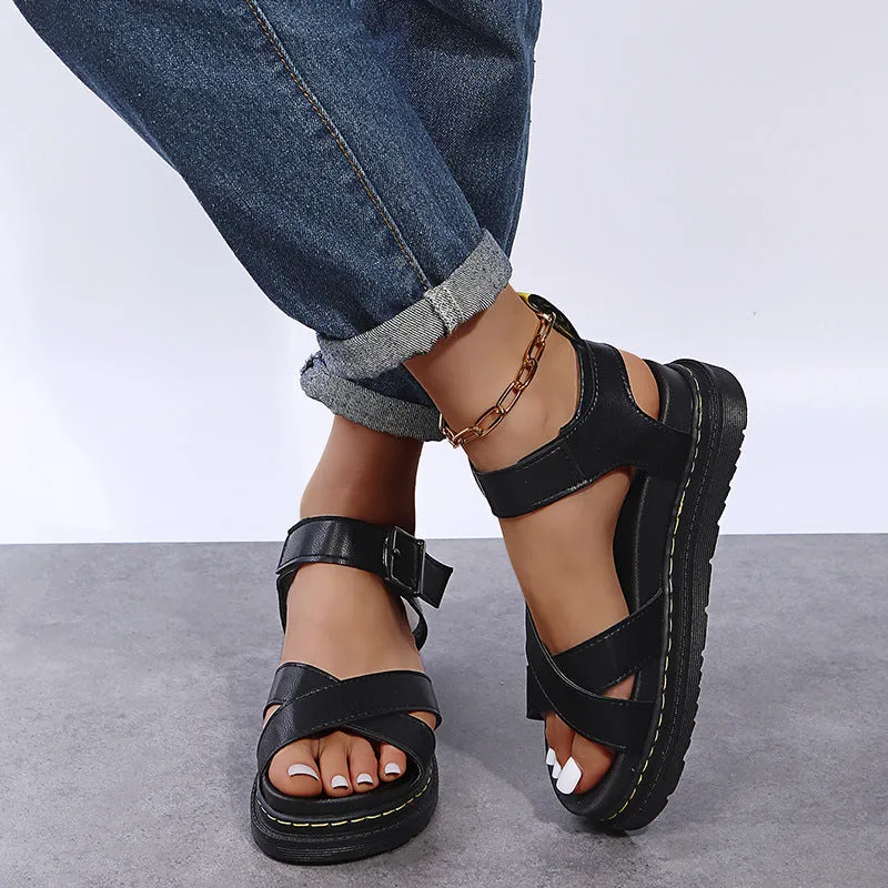 2024 New Cross-border Plus Size Summer Women's Sandals Thick Sole Exposed Finger Fashion Fashion Beach Roman Shoes