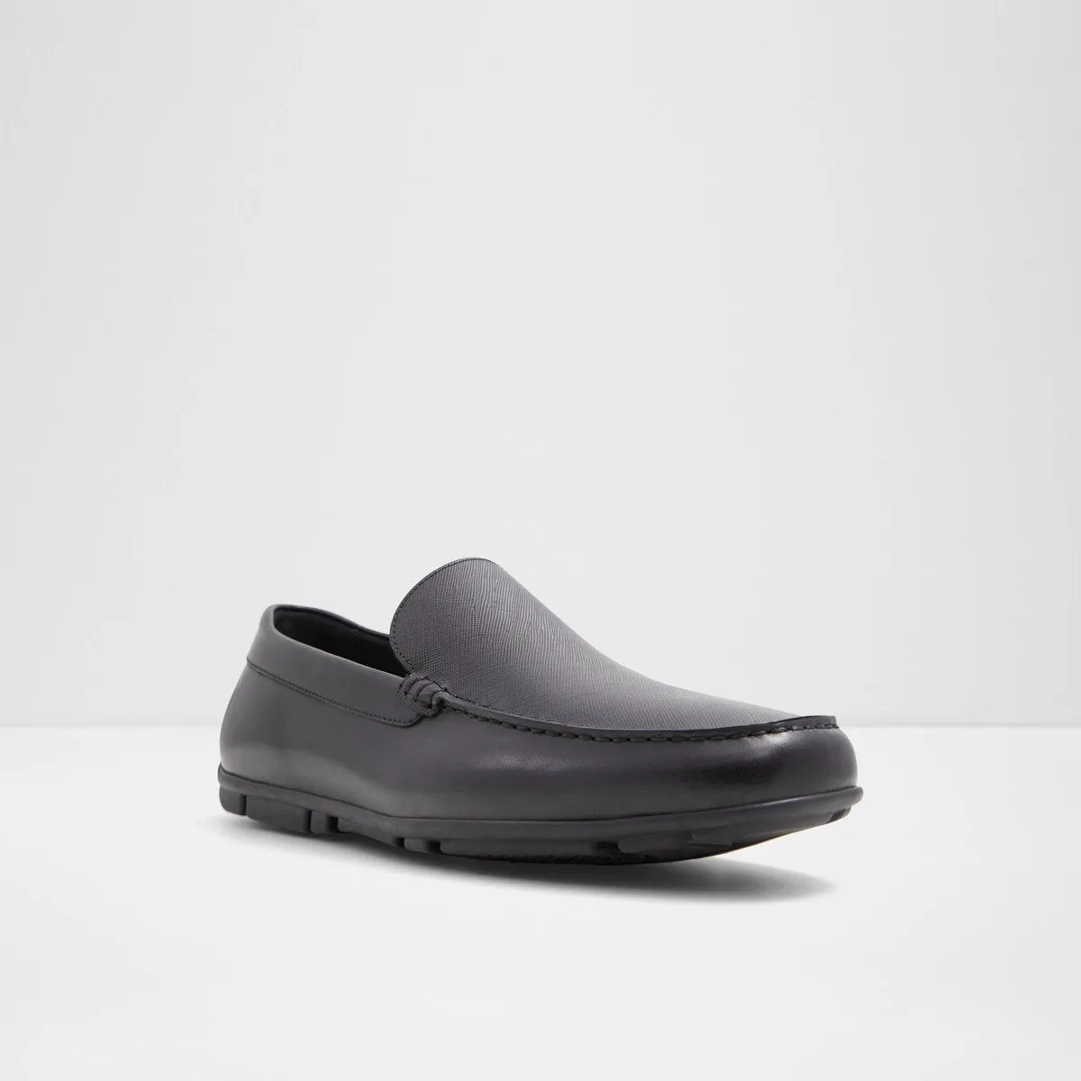 Bovis In Loafers