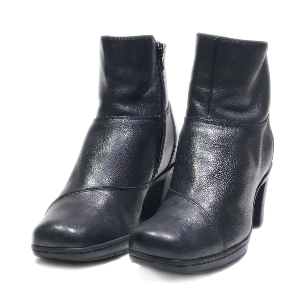 Clarks Whistle Ankle Boots Leather Black Colour For Women