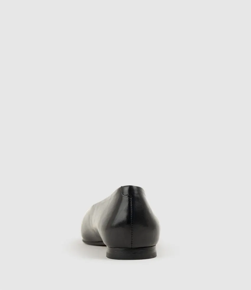 ENNIS Chiselled Skimmer Pump in Black Calf