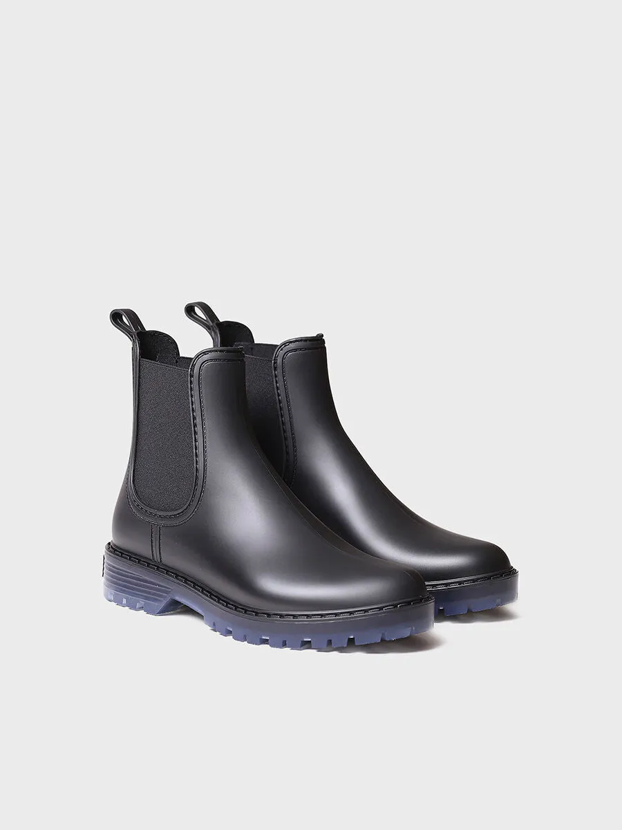 Women's Chelsea-style Waterproof Ankle boot in Black - CONEY