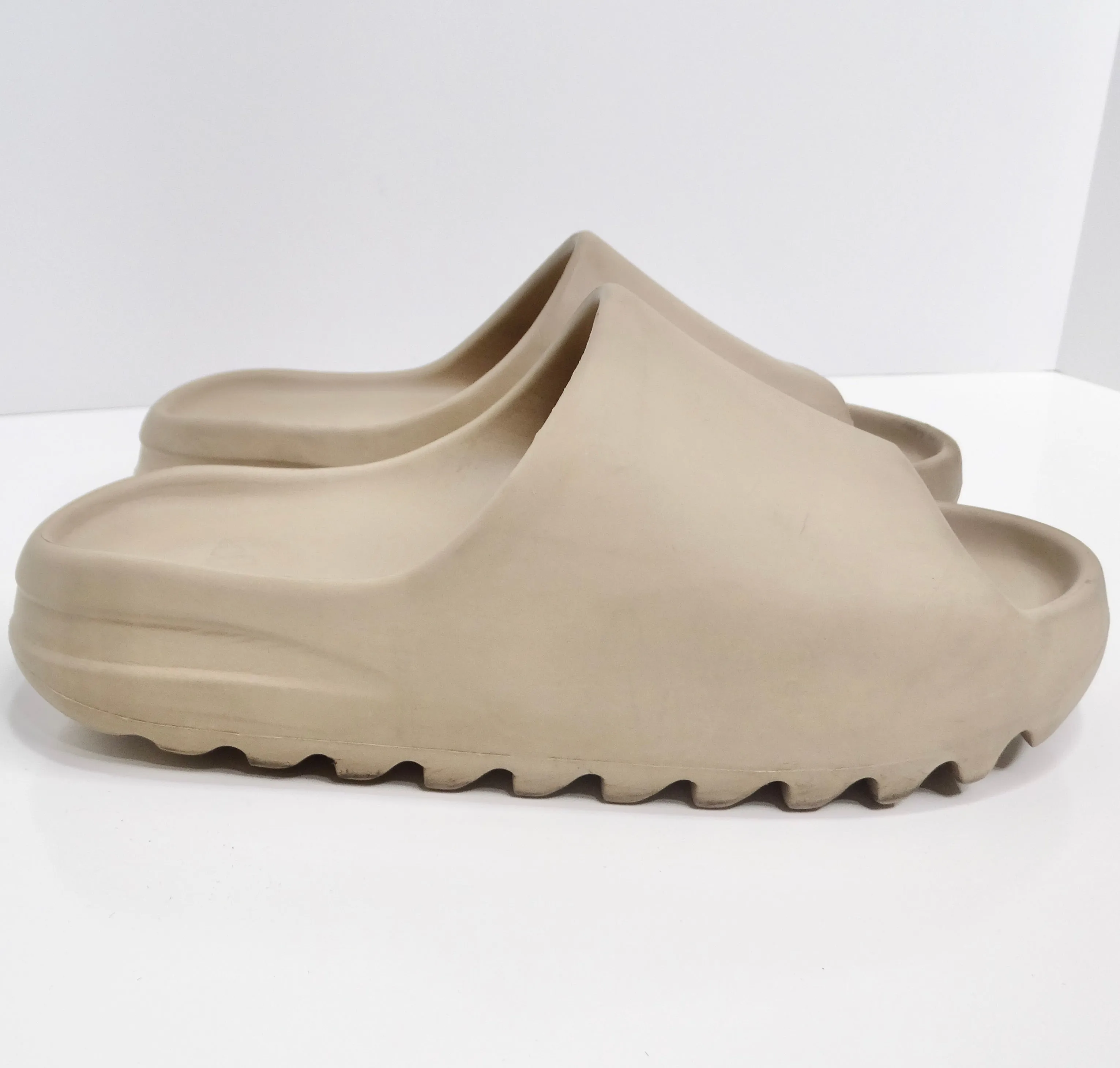 Yeezy Adidas Slides Sand